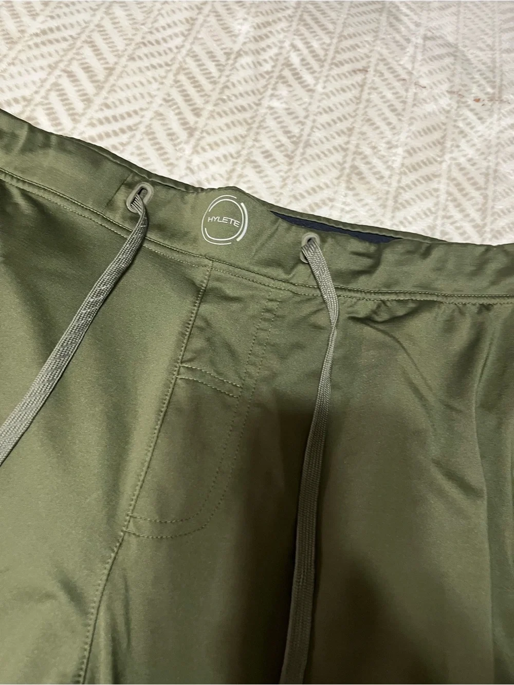 Hylete Men’s XXL Olive Green Athletic Drawstring Shorts